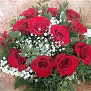 A Dozen Red Roses Gift Box